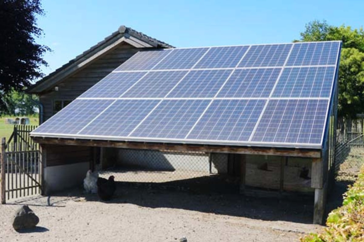 mini-hangar-photovoltaique-particulier mini hangar photovoltaïque particulier